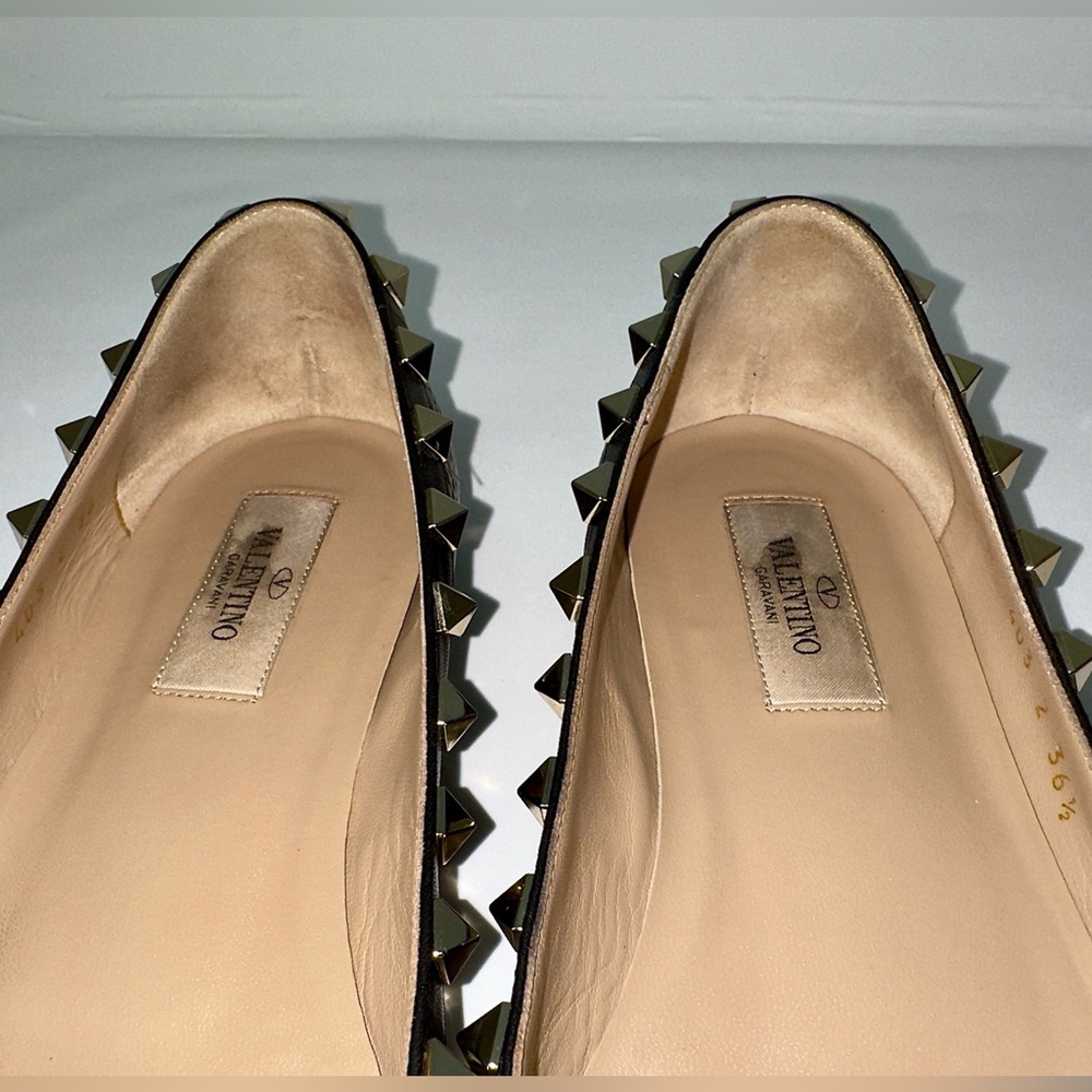 ✨Auth VALENTINO GARAVANI Rockstud Pebbled Leather Pointed Ballerina Flats 36.5 - Picture 10 of 16